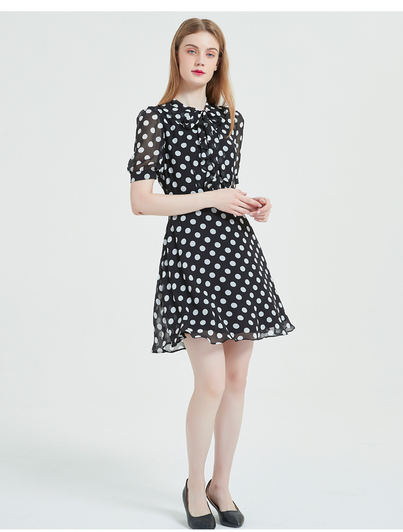 夏季波点女士甜美蝴蝶结连衣裙波西米亚风波点蛋糕公主裙