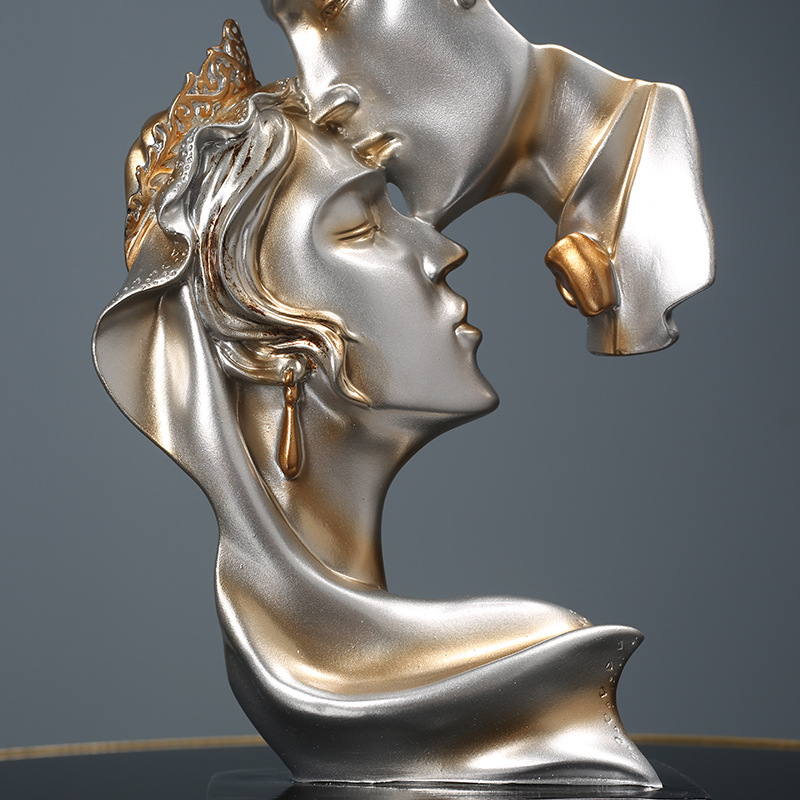 北欧创意摆件现代简约风格人物雕塑工艺品情侣之吻婚庆小礼品礼物