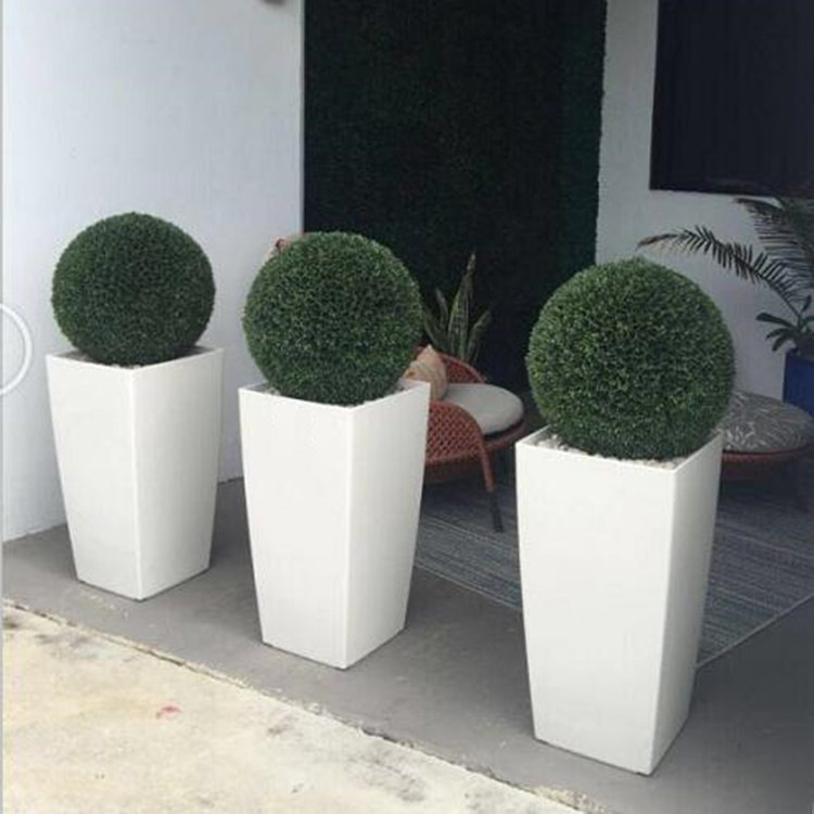 工厂销售组合草莓花器 商业街售楼部玻璃钢花盆 路边种植箱花艺摆