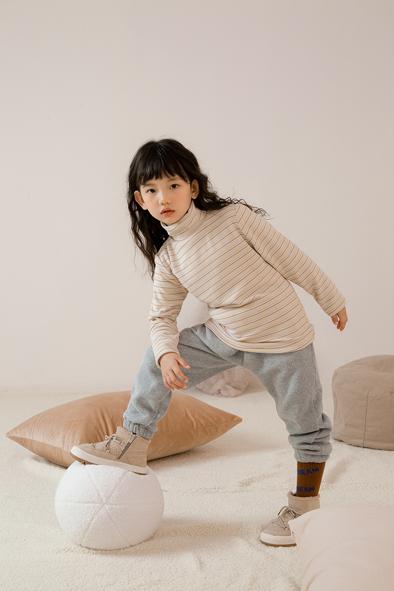 小懒猫童装冬季新品韩版加厚发热德绒蚕蛹蛋白男女儿童条纹打底衫