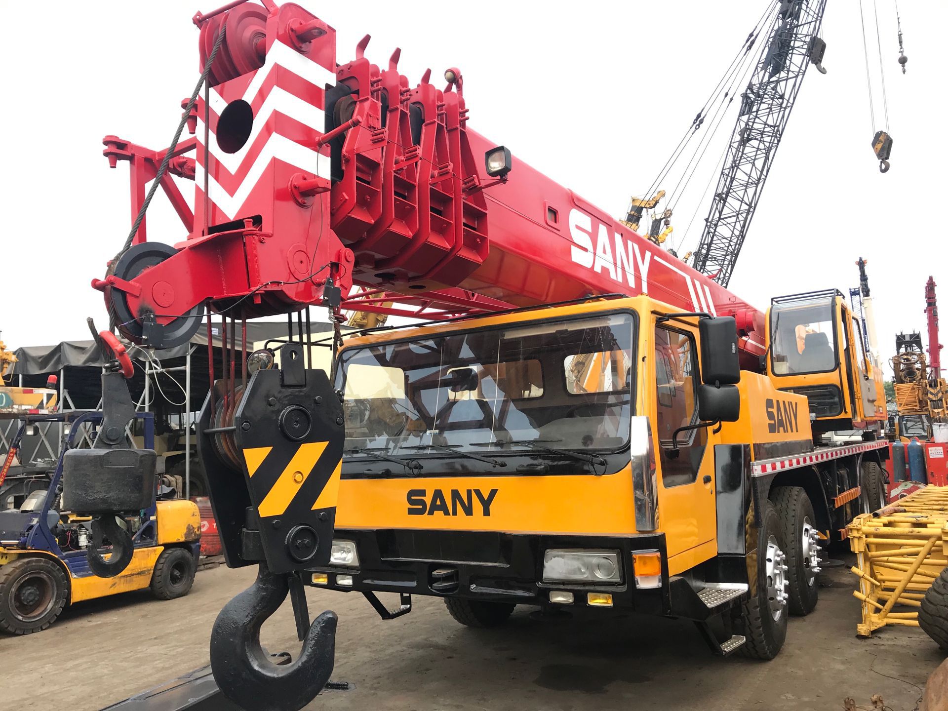 二手三一,徐工汽车吊车,25,50,70吨吊车 越野汽车吊 外贸出口