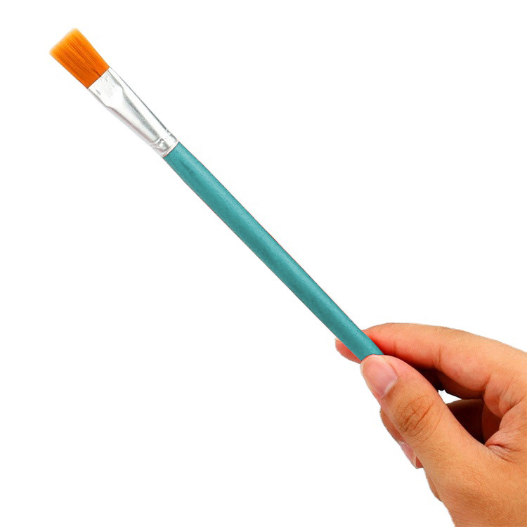 品名:油画笔 材质:木 尼龙   易于保养:使用刷子后,用温肥皂水清洗