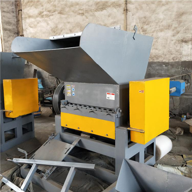商用重型塑料粉碎机小型塑钢破碎机玉米芯粉碎机细枝条化纤粉碎机