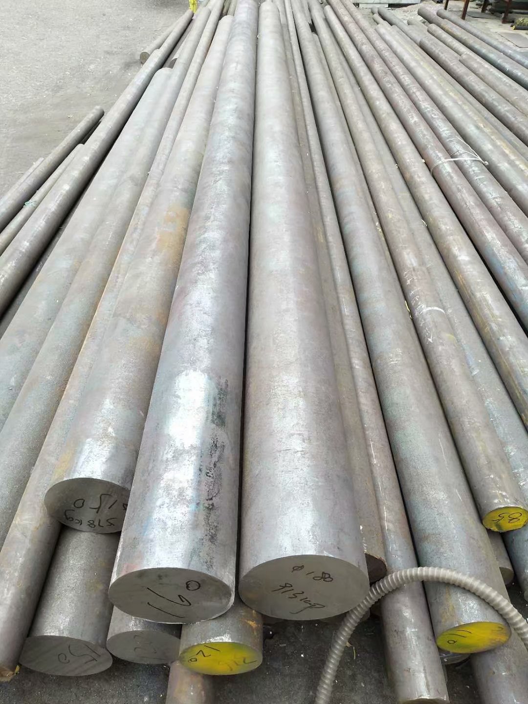 不锈钢圆棒 304不锈钢实心棒 316 210 310s不锈钢圆钢 光亮圆棒