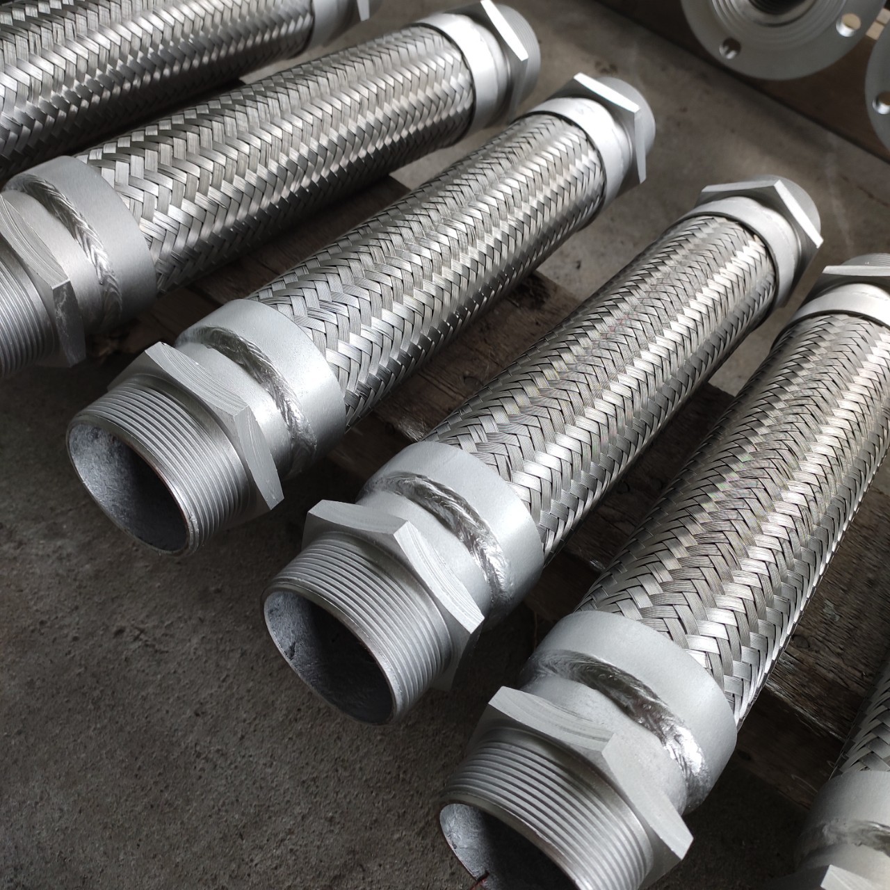 金属软管304不锈钢波纹软管 螺纹法兰软连接软接头-阿里巴巴