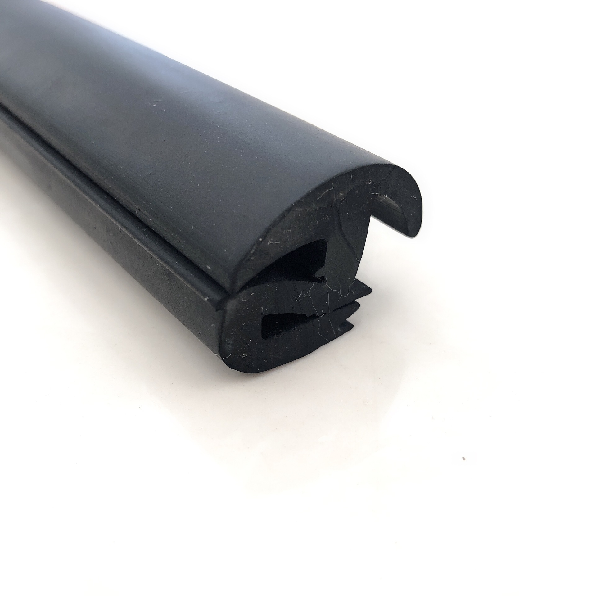 厂家直销 挡风玻璃密封条 汽车门窗皮卡条三口玻璃钳条