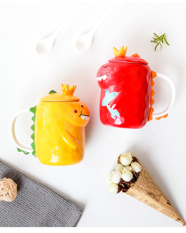 瓷纳雅 创意家用大容量萌趣恐龙陶瓷水杯办公室饮料咖啡杯带盖勺