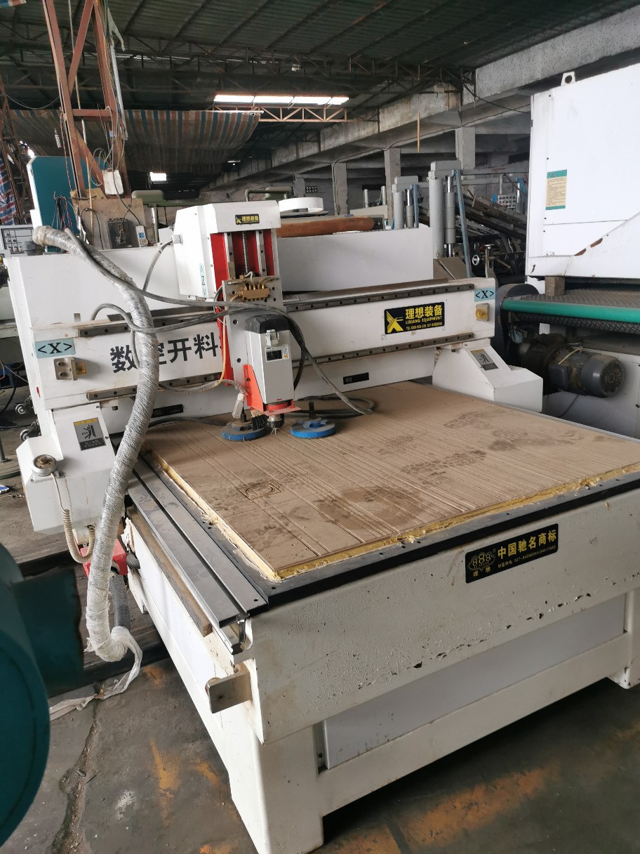 木工cnc开料机 下料机 雕刻机  二手机械设备