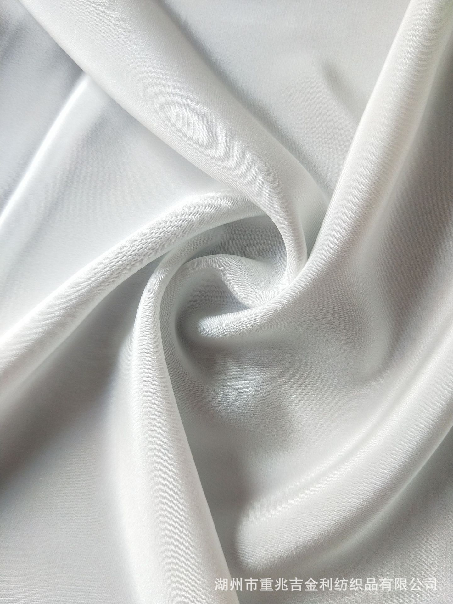 厂家直供现货30姆米重绉 重磅真丝双绉桑蚕丝面料 时尚衬衫面料