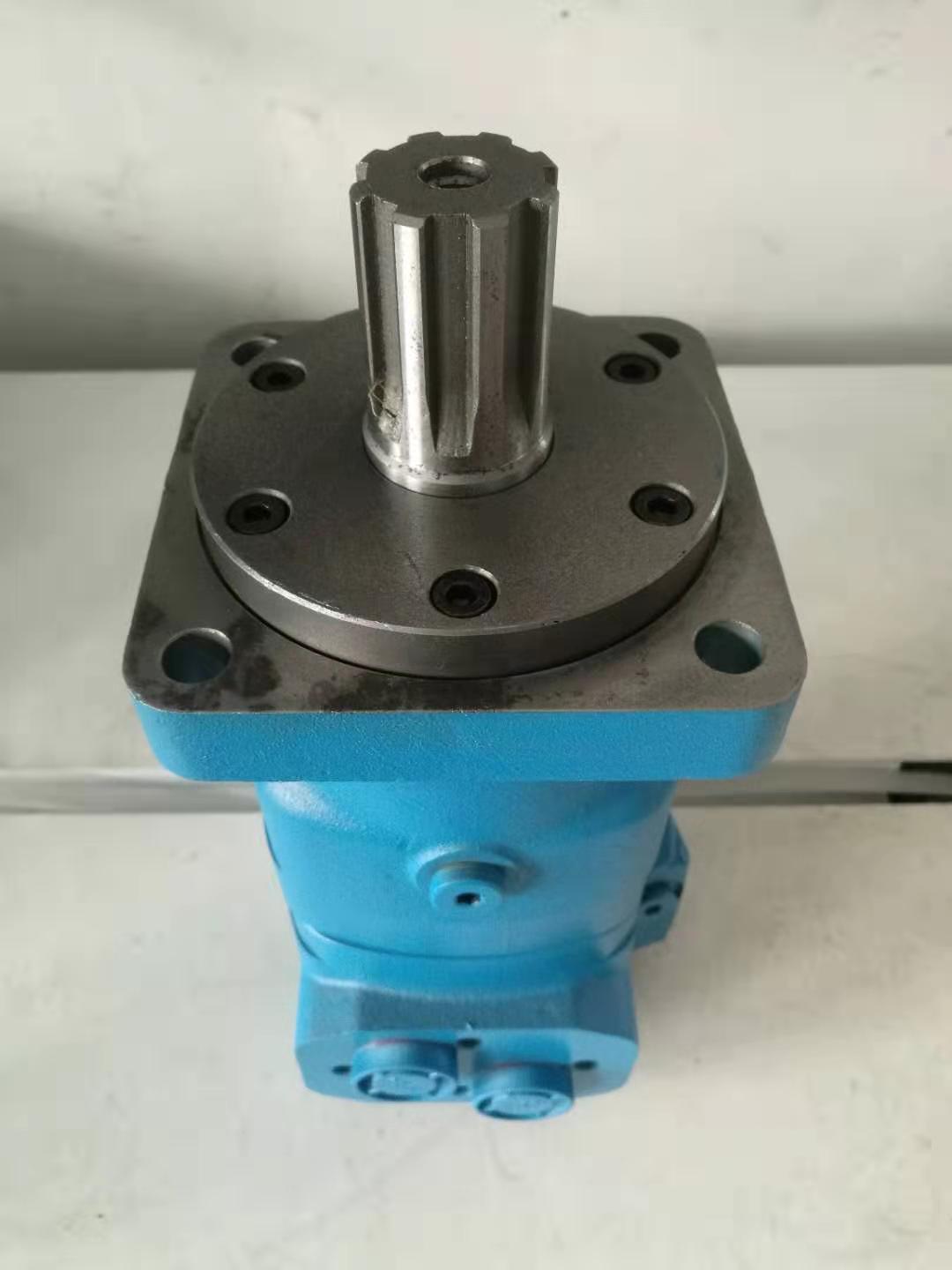 挖掘机152吨行走马达进口伊顿液压马达trbv49a2201c现货供应