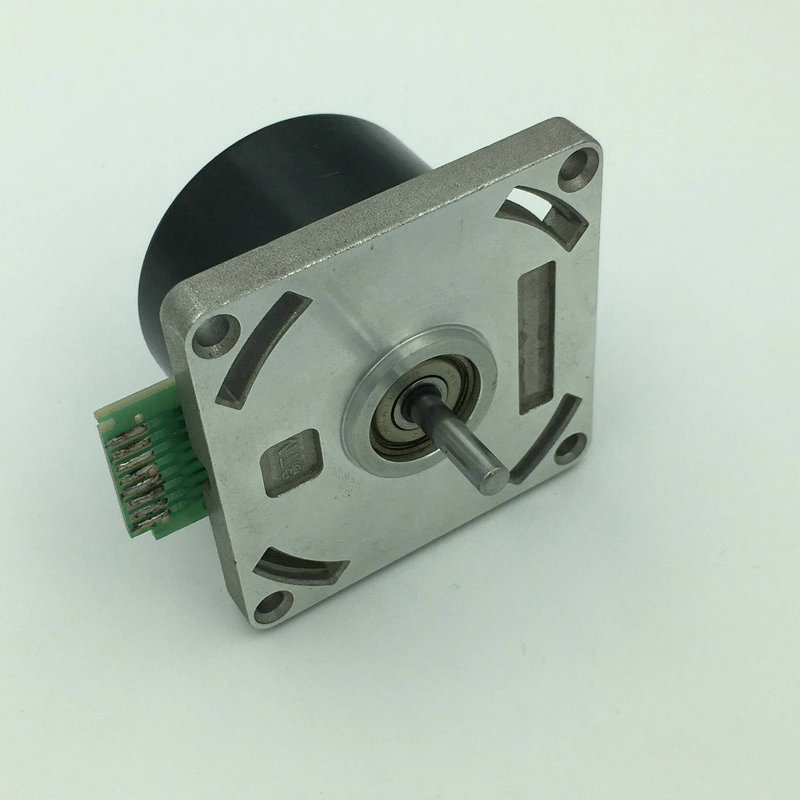 厂家供应微型直流马达 齿轮减速步进电机 tm-530无刷电机