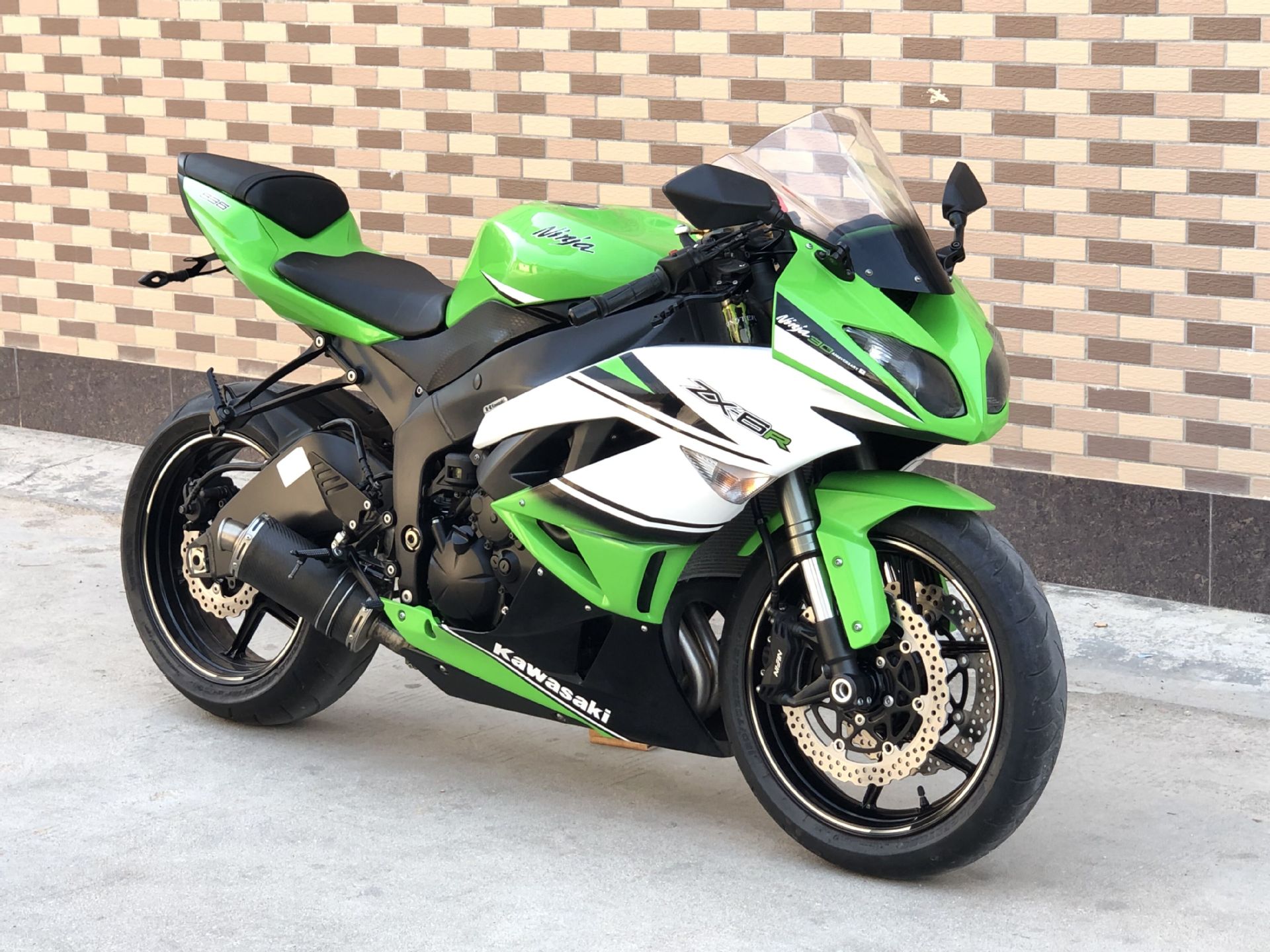 2011年川崎 zx-6r 600cc 大排量街跑男士跨骑摩托车