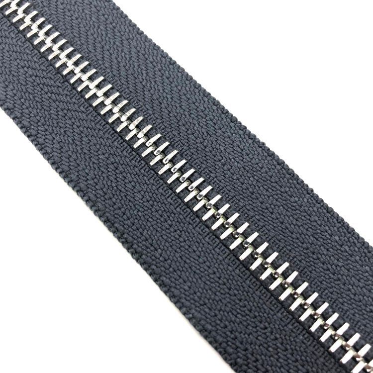 raccagni拉链 8号欧牙开尾金属拉链闭尾 瑞士牙外套卫衣拉链厂家