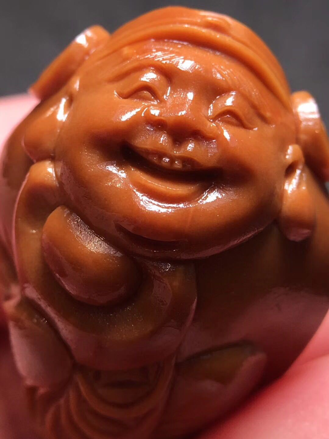 文玩苏工名家大师纯手工王伟东款八方来财22四花老油核精品财神