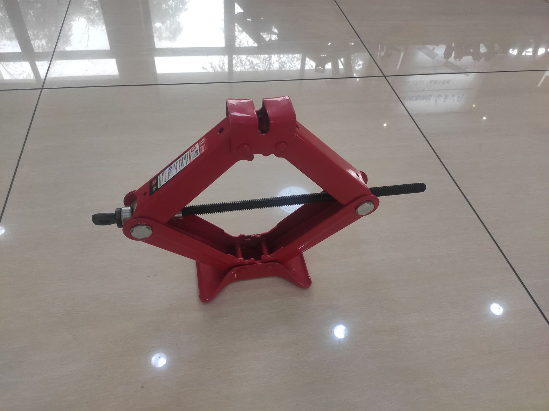 汽车手摇剪式千斤顶螺纹立式千斤顶手柄1.5吨房车支撑腿房车支架