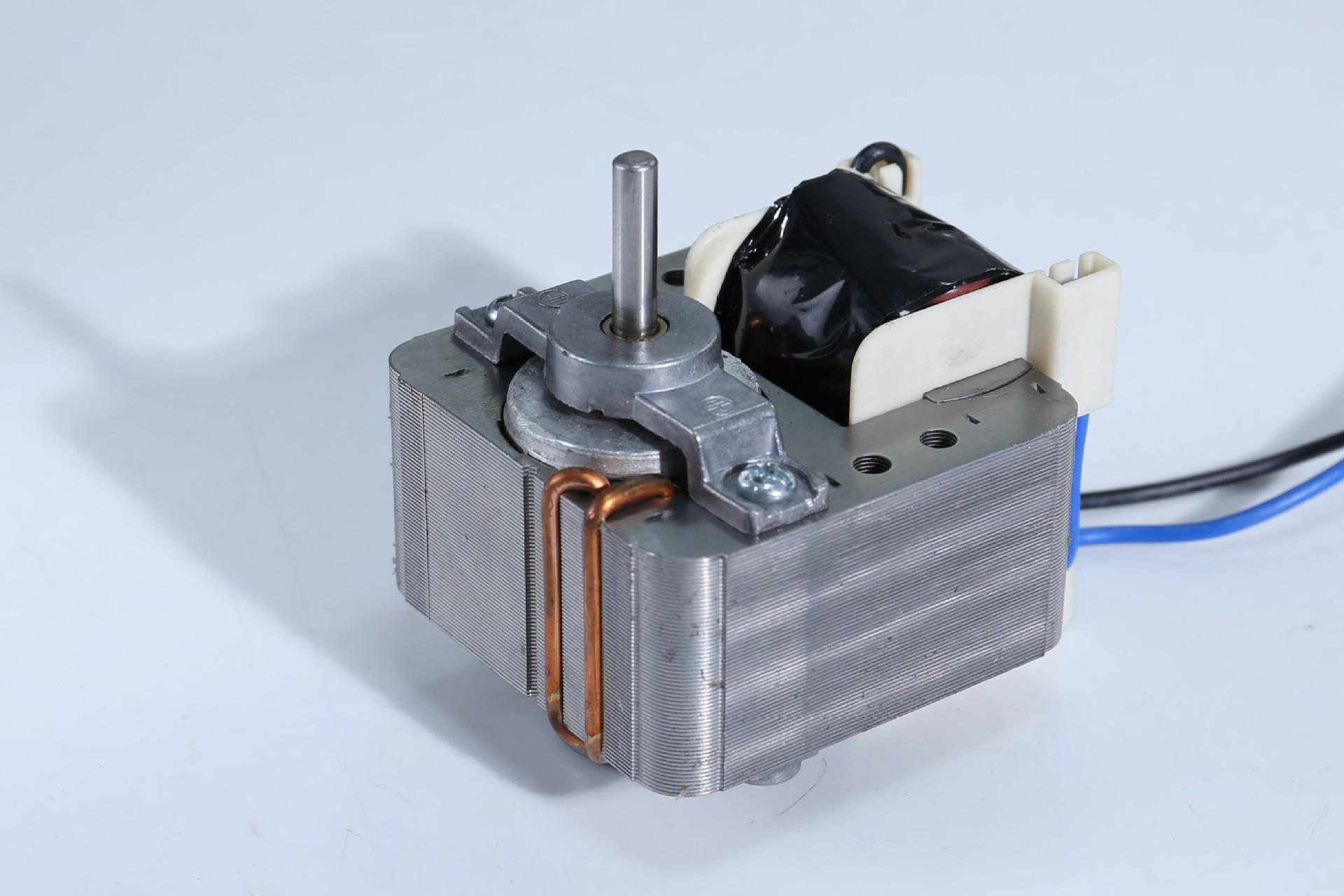 单相罩极异步电动机