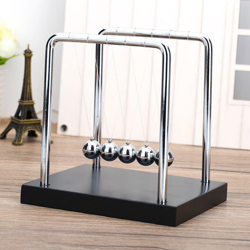 木质牛顿摆球金属牛顿撞球创意礼品家居办公室摆件新奇特桌面玩具