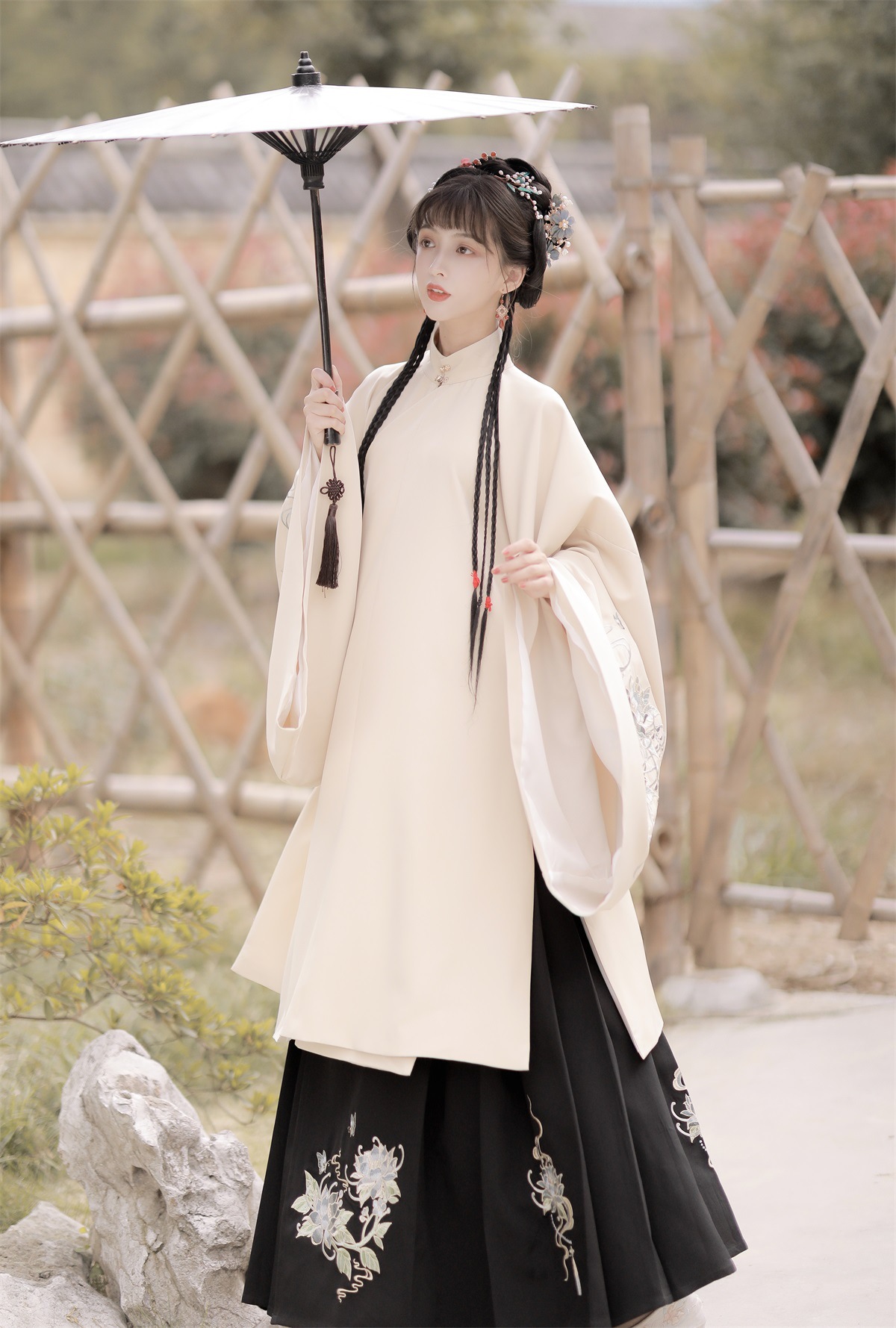 原创设计20新款清宵汉服立领斜长衫比甲襦裙复古刺绣三件套8157