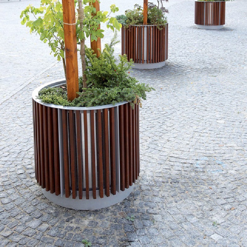 加工定制室外花箱 商业街广场落地式创意花盆 路边仿木纹隔断花钵