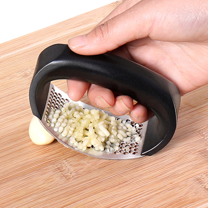 不锈钢碎蒜器弧形姜蒜碎泥器搅碎器压蒜泥器蒜泥制作器