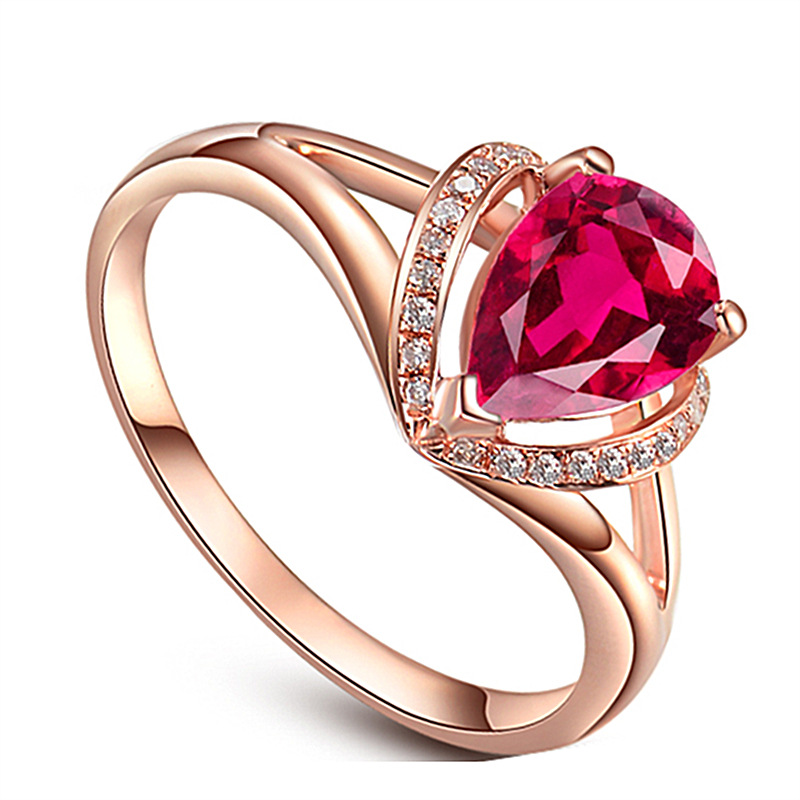 镶钻爱心形红宝石戒指水滴形梨形红钻鸽血红碧玺玫瑰金钻石戒指环