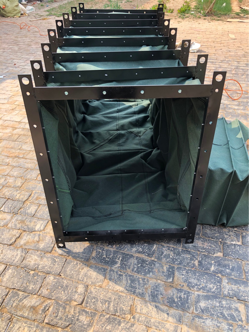 定制各种风机软连接帆布风管防火耐高温烟道空调净化环保保温软接-阿