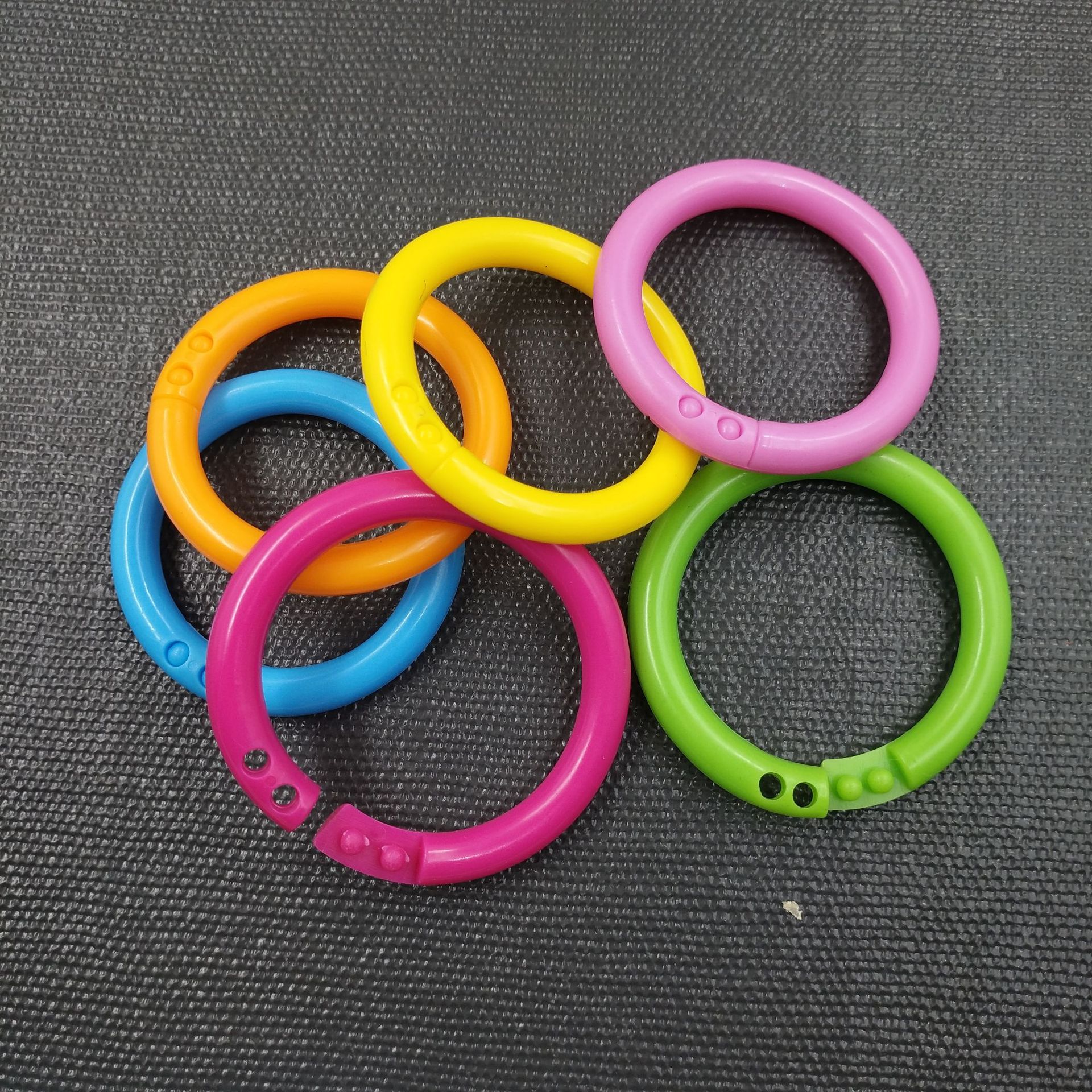 批发塑料开口圈 pp圈 pe材质双扣卡圈 彩色塑胶环