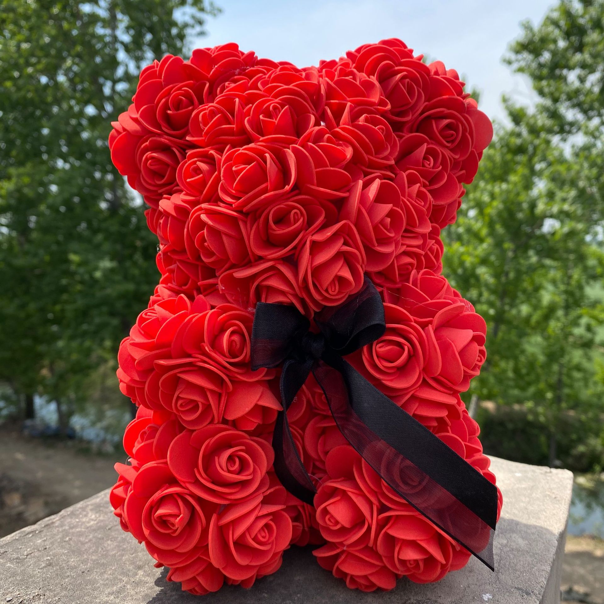 情人节永生玫瑰花小熊送女友25cm泡沫熊礼盒创意礼物抱抱熊