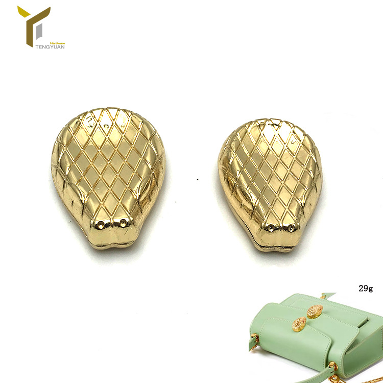 箱包五金鎏金磁扣锁 锌合金压铸女包前幅装饰蛇头磁吸锁现货