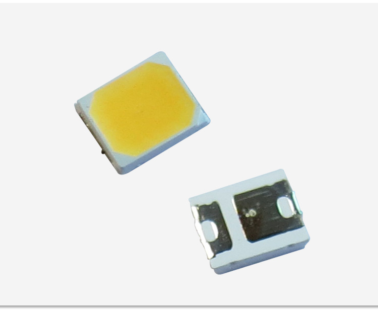 2835白光 led封装器件 发光二极管贴片式led灯珠 三安芯片24-26lm