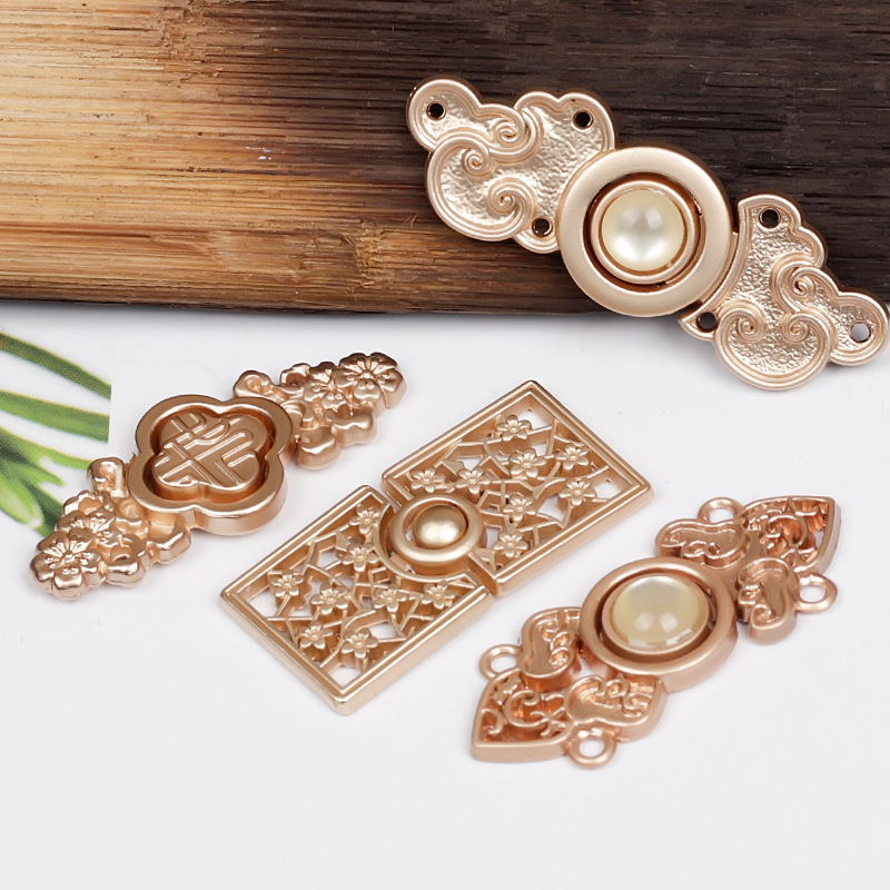 金属汉服子母扣明制服古风钻扣复古祥云梅花云肩对扣古装女装纽扣