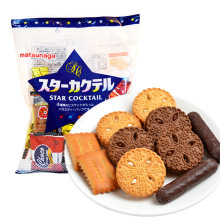 日本进口松永混合多口味什锦红豆巧克力夹心饼干260g网红饼干