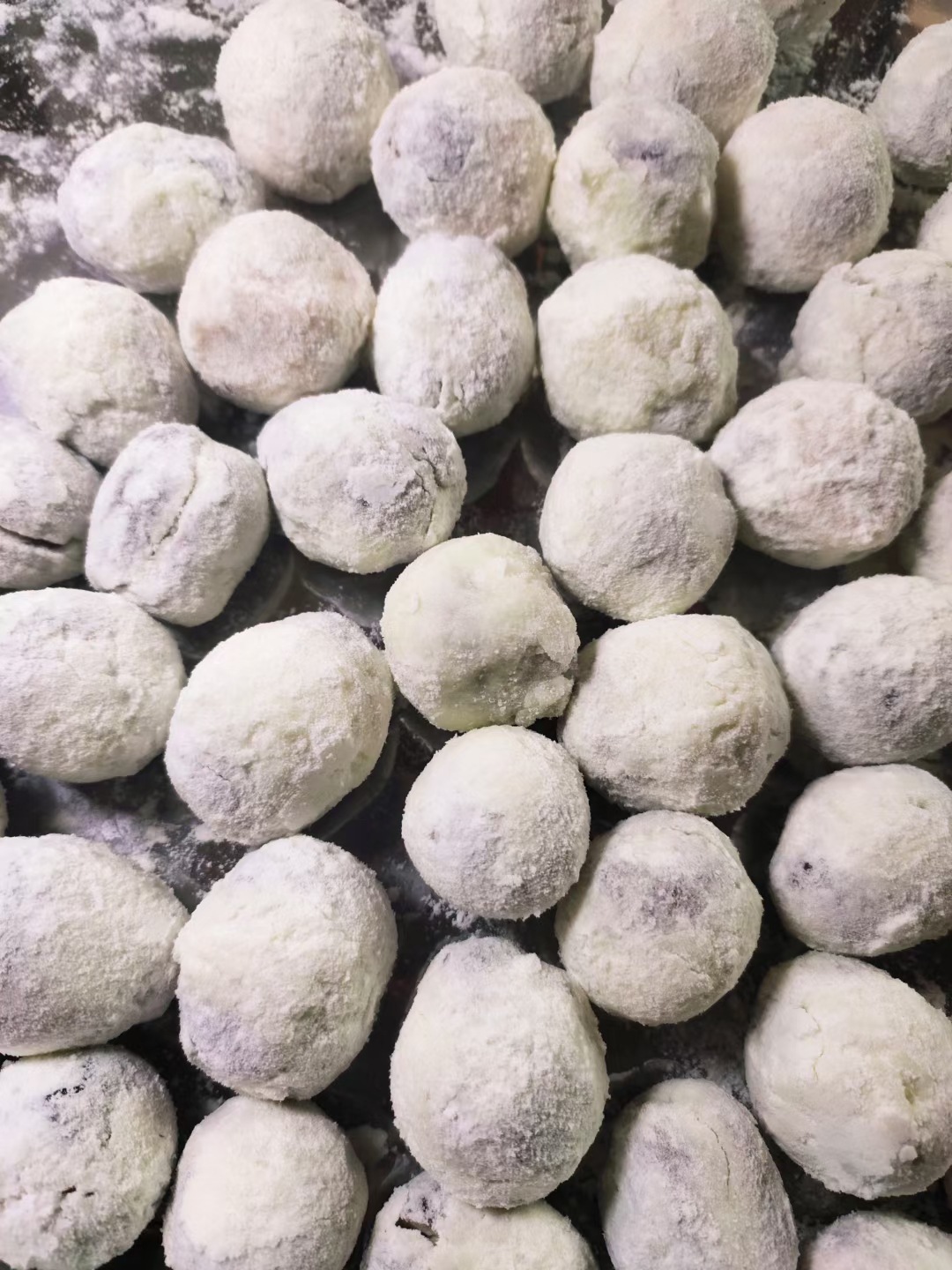 您正在看的是一款全新的休闲零食牛奶枣 ,采用新疆