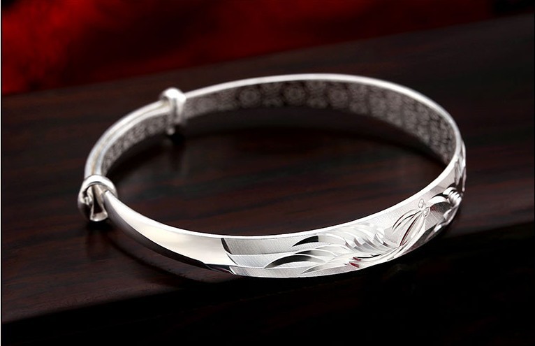 银手环定制 新款推拉手工车花双锦鲤鱼戏莲花银手镯 双鱼对珠手镯