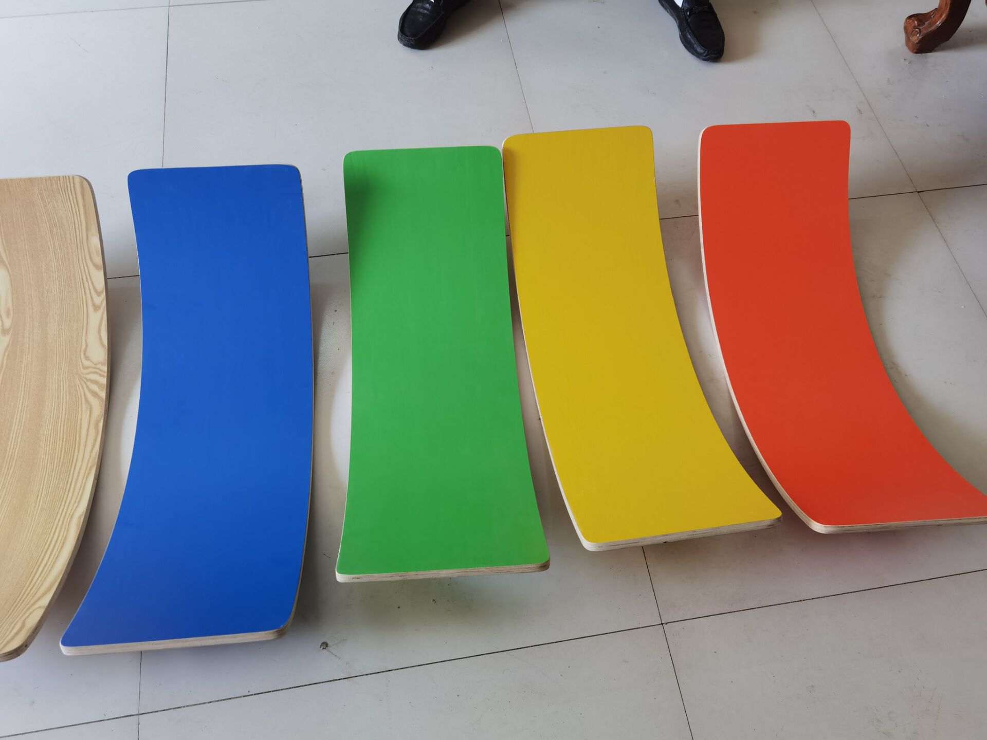 北欧平衡板弯板儿童跷跷板小孩玩具板瑜伽板平衡练习板可定制代发