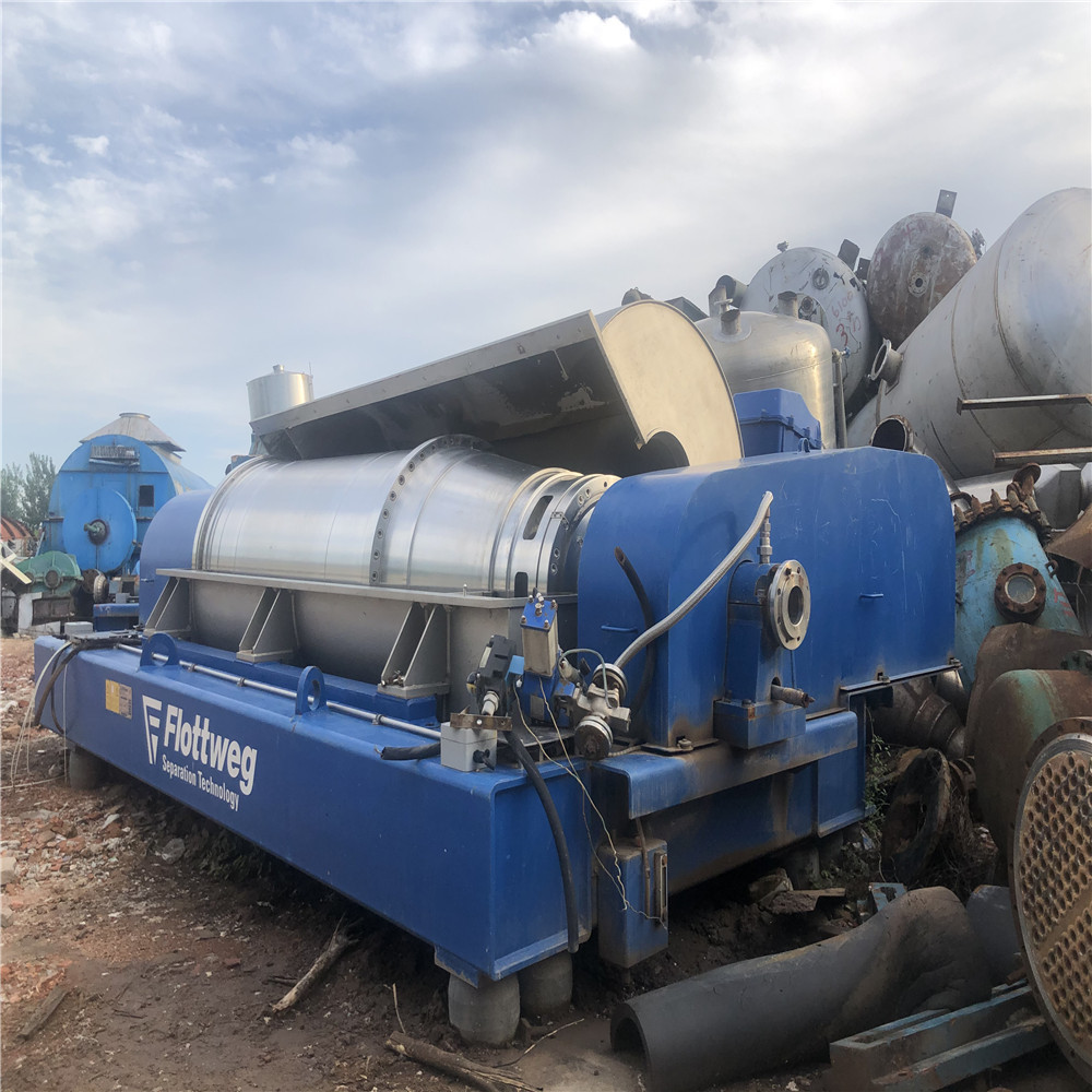 lw350卧螺离心机污泥脱水离心机 卧式螺旋卸料沉降离心机