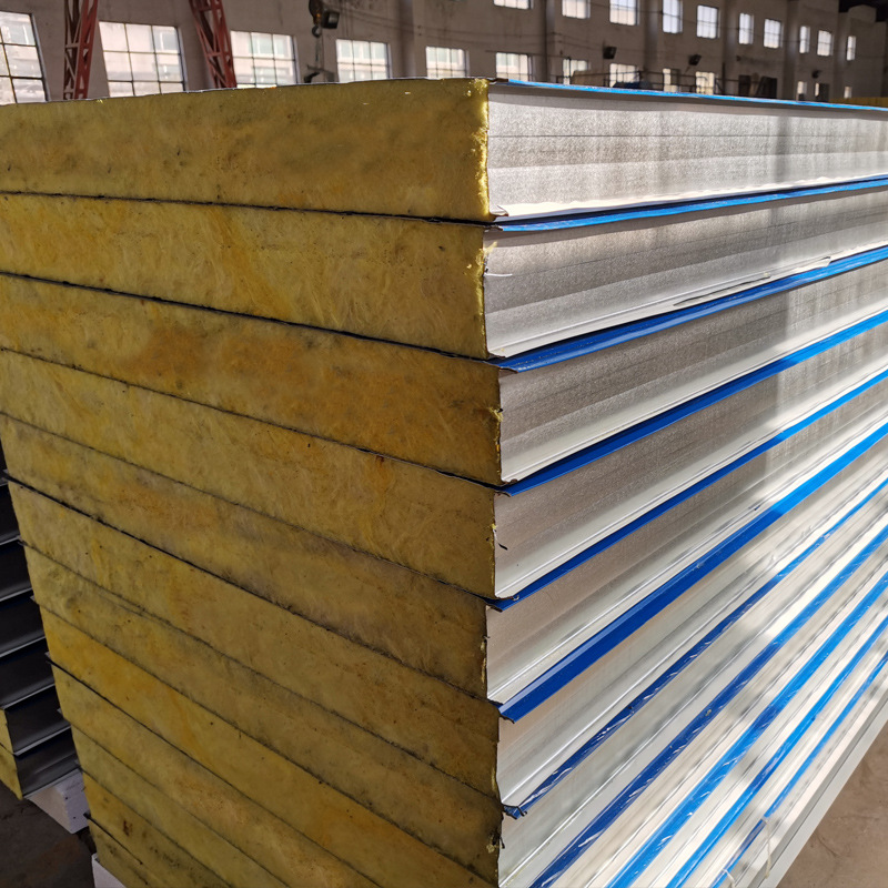 批发彩钢夹心墙板玻璃纤维彩钢板 钢结构彩钢瓦双层玻璃棉复合板