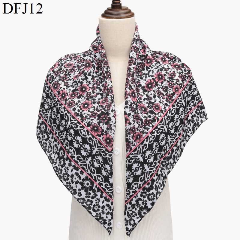 Exotic Ethnic Style Large Kerchief Cotton and Linen Polyester Cotton Square Scarf Shawl Printed Thin Scarf Toe Cap Scarf