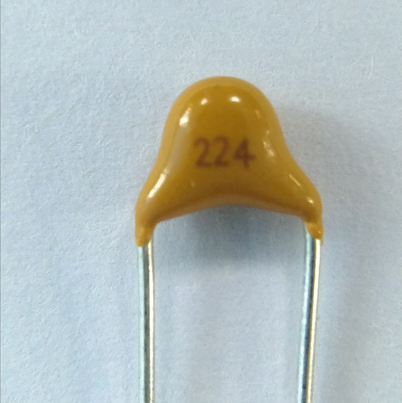 独石电容224k50vp5直插立式独石电容