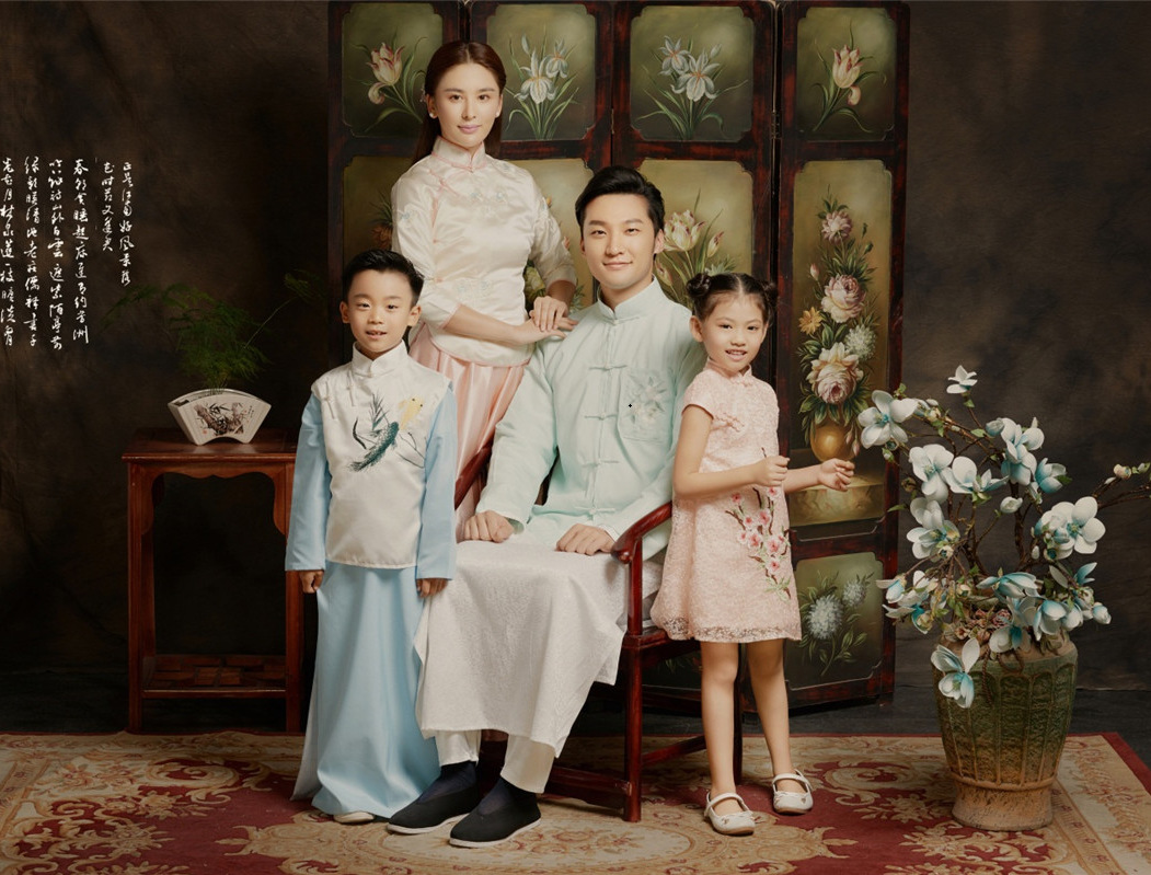影楼儿童摄影中国风古装一家四口全家福拍照亲子装艺术照写真服装