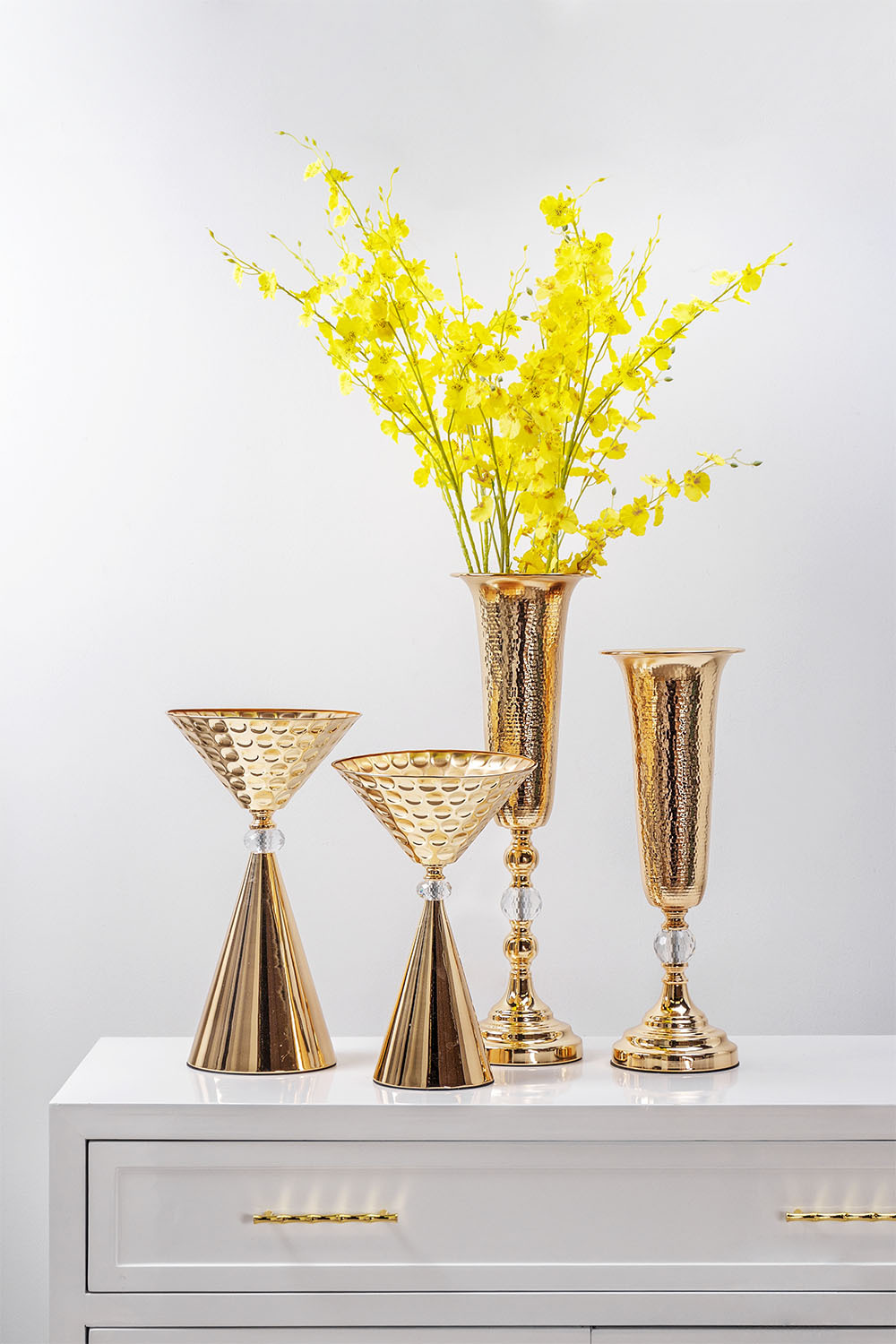 金属打点喇叭金属花瓶轻奢金属电镀奖杯敞口花瓶花器家居摆件批发