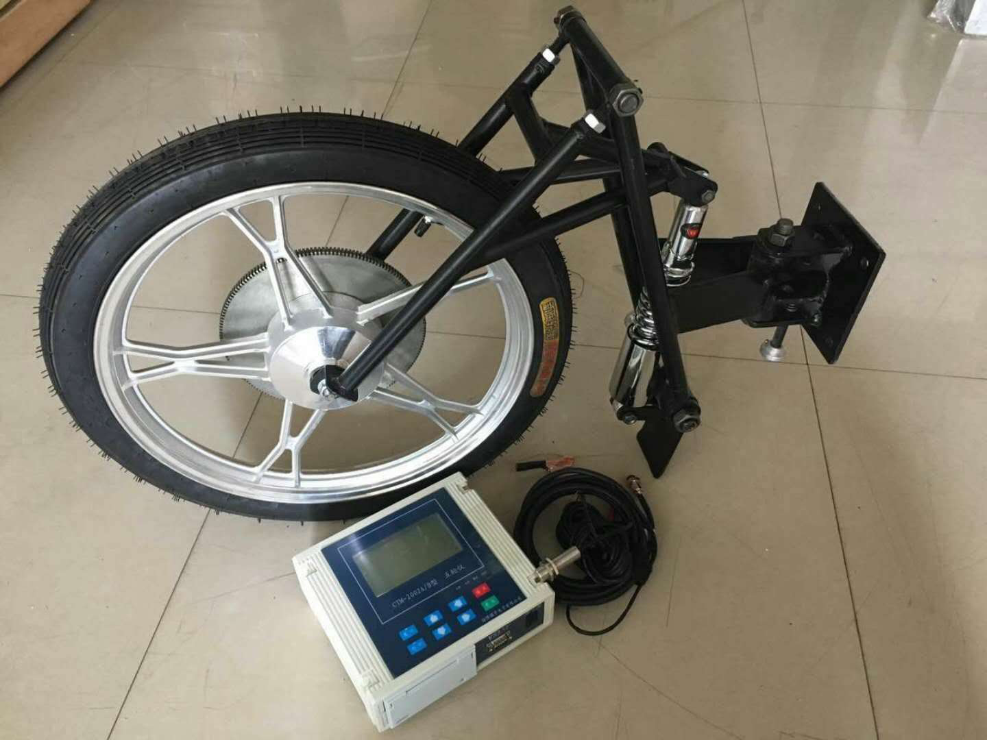 汽车五轮仪速度计轿车货车汽车光感非接触式五轮仪性能测试仪