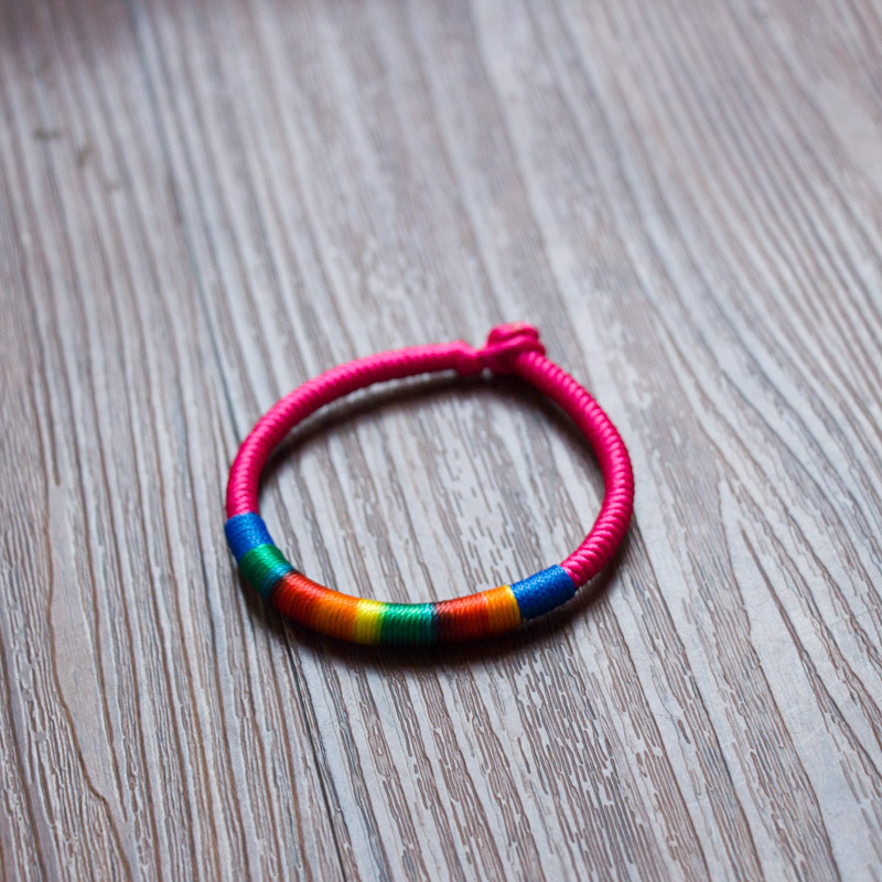 彩虹丝线手环端午节五彩绳手绳义乌小饰品批发五彩线