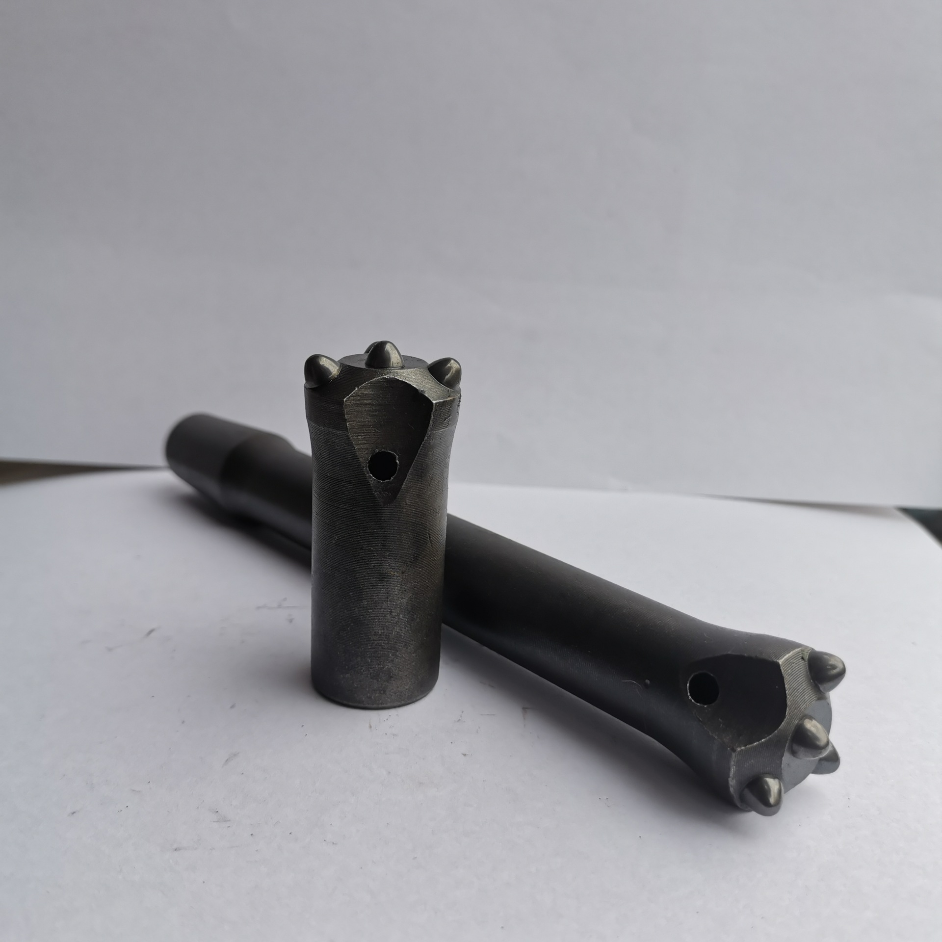 螺纹连接钎具焊接球齿钻头打孔台车钻头硬质合金锥度连接球齿钻头