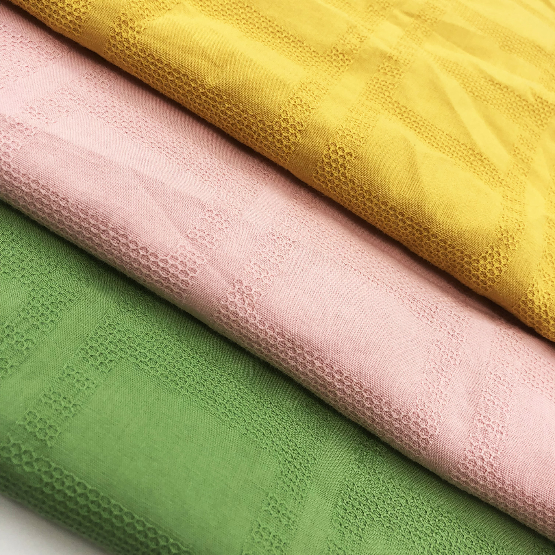 厂家直销全棉春夏薄款小方格全棉面料童装衬衫女装连衣裙纯棉布料