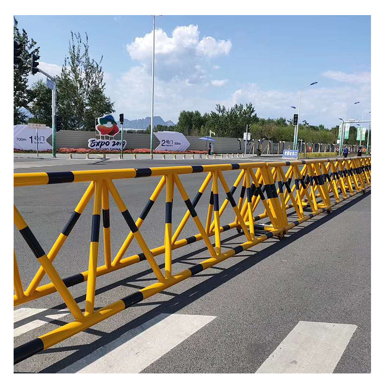 市政道路隔离护栏城市道路安全防撞交通市政护栏车道市政护栏定制