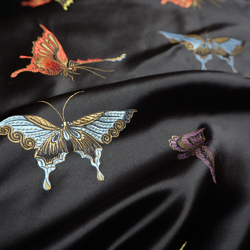 宽幅黑底五彩老花蝴蝶柔软织锦缎面料 旗袍汉服古香丝绸缎子布料
