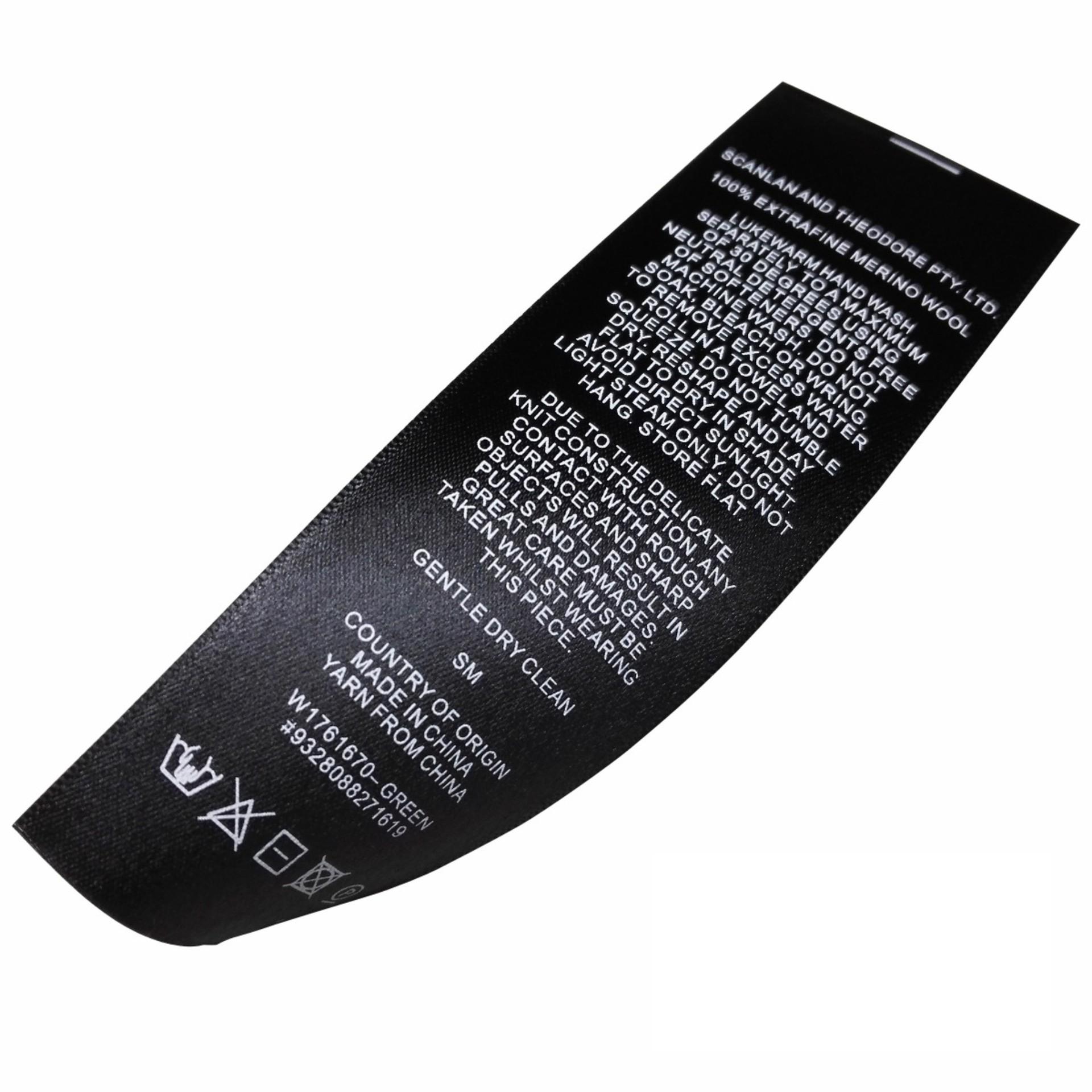 洗水唛定制 外贸手黑色水洗标订做 高档缎面卫衣洗唛设计尺码标签