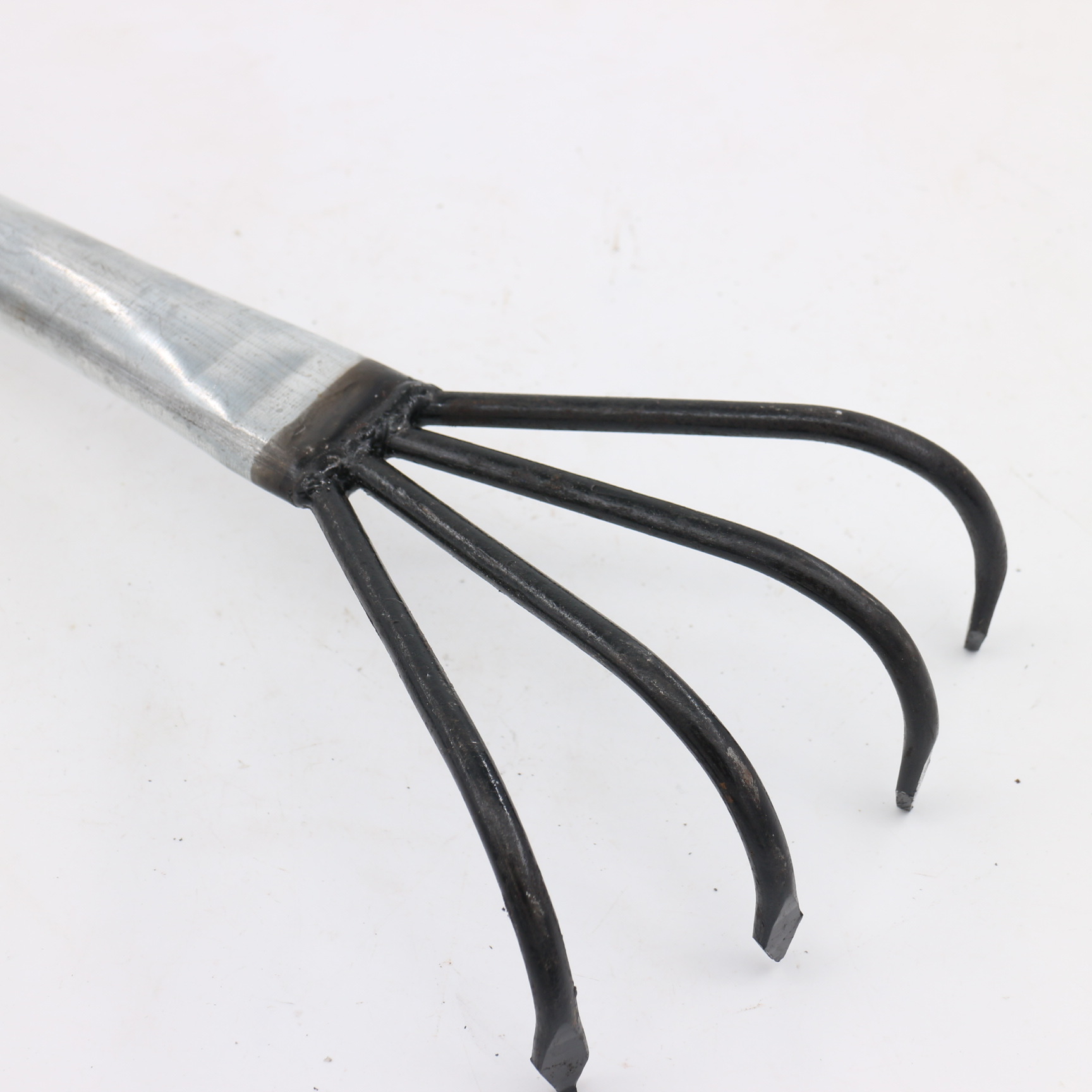 厂家直销钢钉耙子加厚柄五齿四齿耙赶海专用挖蛤蛎耙花生抓