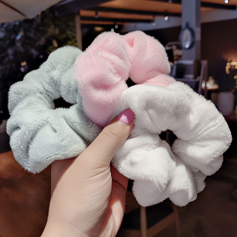 秋冬新款毛绒大肠圈发圈仙女ins甜美头绳女简约百搭少女头饰发绳